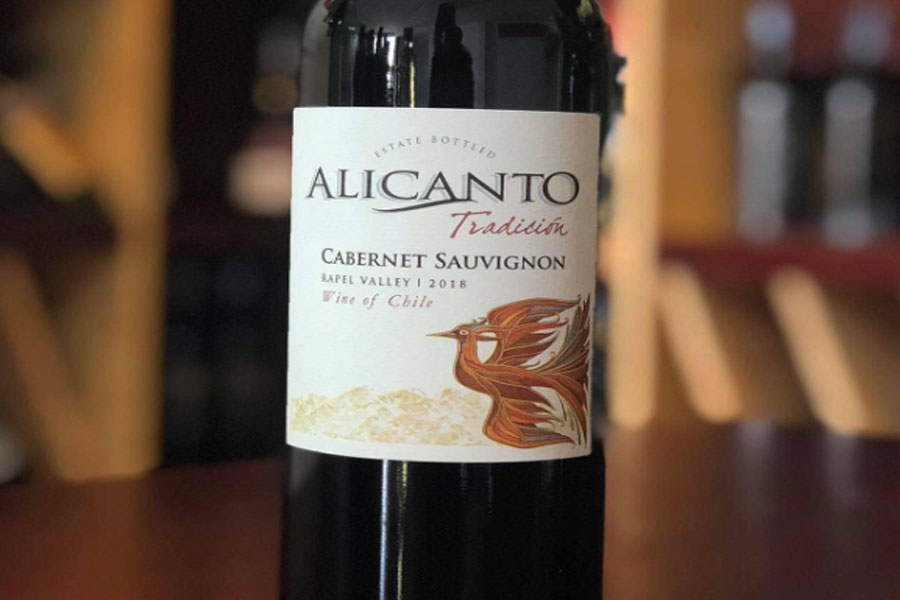 Dòng vang đỏ Alicanto Tradicion Cabernet Sauvignon