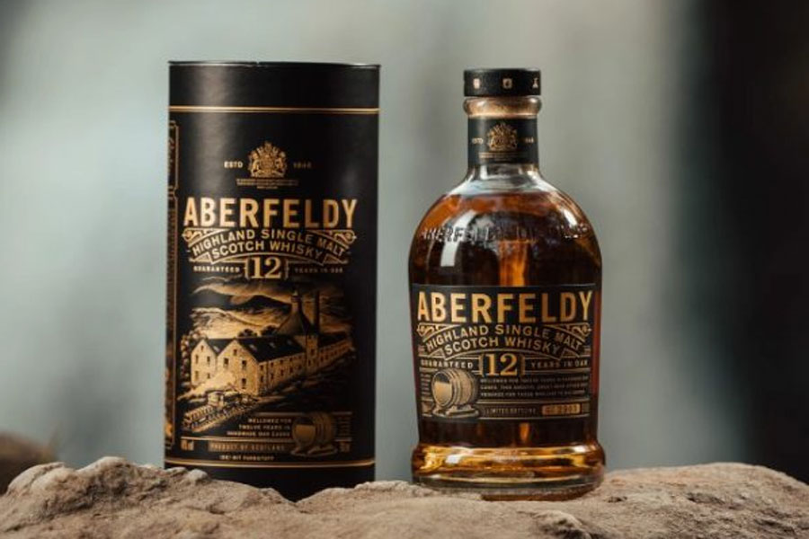 Aberfeldy 12YO là đại diện cho whisky Scotch