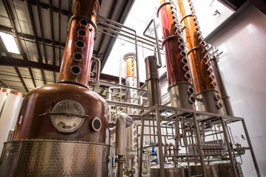 Chưng cất rượu Beefeater London Dry Gin