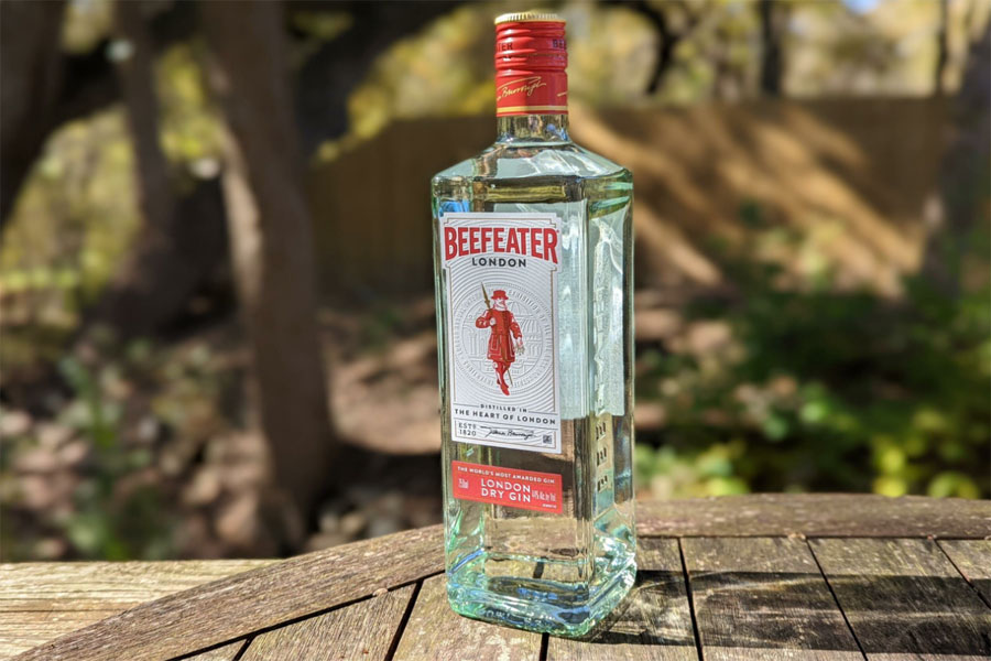Giới thiệu về rượu Beefeater London Dry Gin