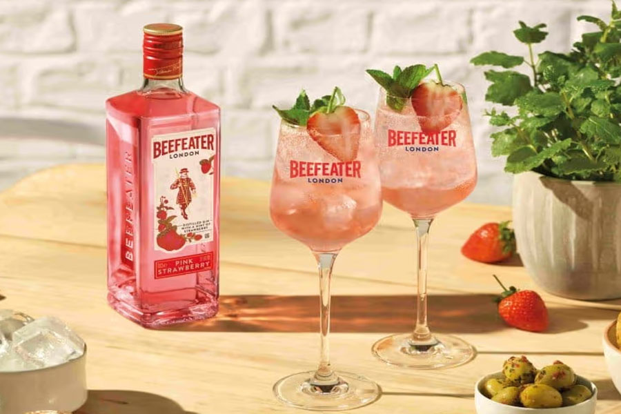 Pha chế cocktail với Beefeater London Dry Gin