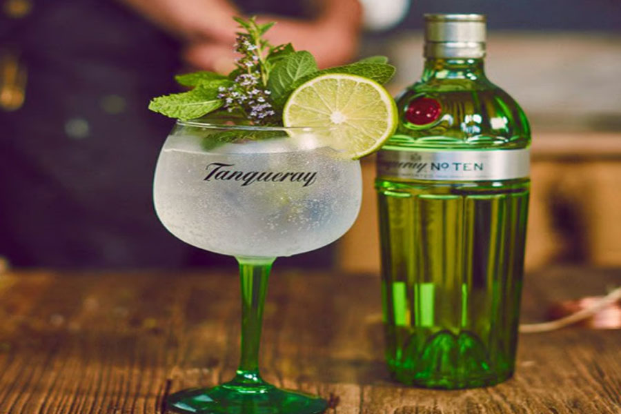 Rượu Tanqueray No 10 mang đến cảm giác sảng khoái