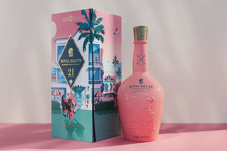 Phiên bản quý tộc Royal Salute 21Yo Polo Miami