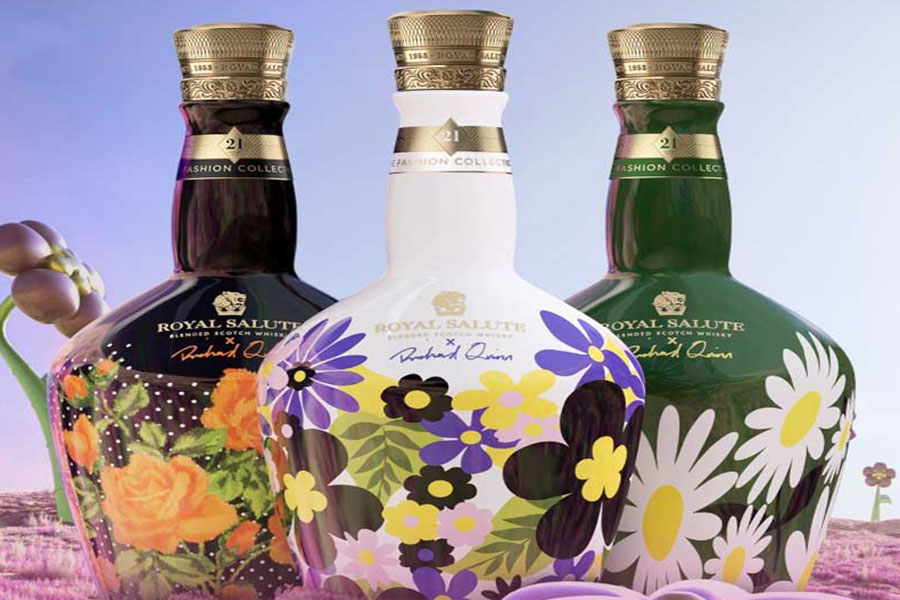 Royal Salute 21Yo Richard Quinn có 3 phiên bản diện mạo