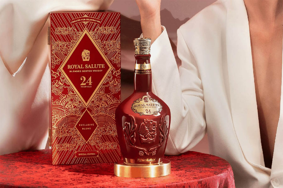 Royal Salute 24YO lần đầu tiên xuất hiện năm 1997