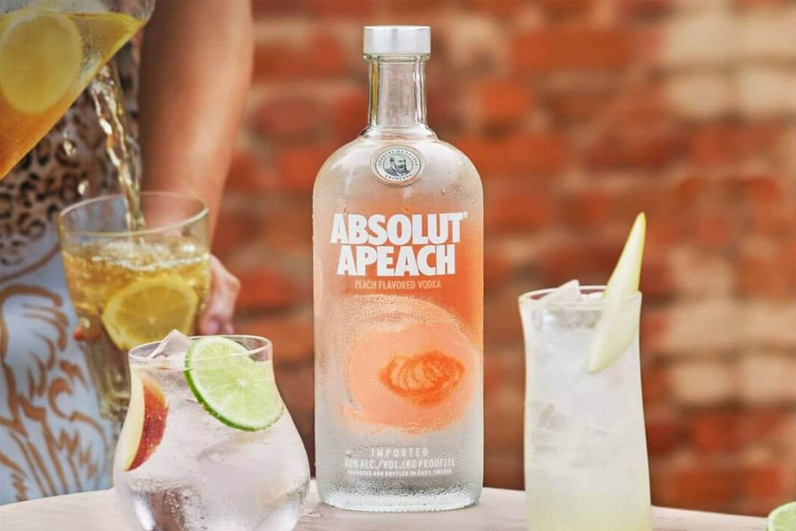 Absolut Apeach Vodka có hương vị trong trẻo và sạch sẽ