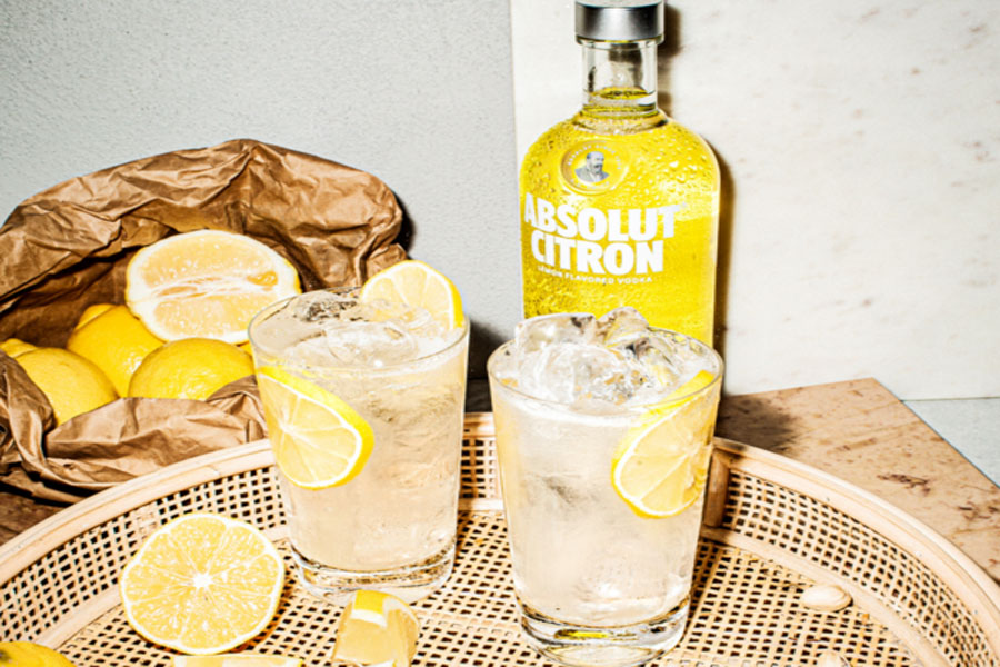 Absolut Citron Vodka là dòng rượu mạnh đến từ Thụy Điển
