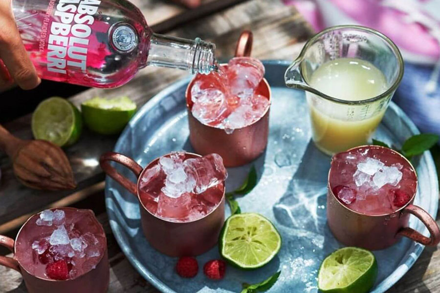 Absolut Raspberri Vodka được sử dụng nhiều trong pha chế cocktail
