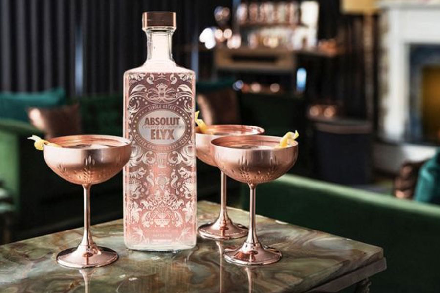 Dòng rượu mạnh đẳng cấp Absolut Elyx Night Edition Vodka