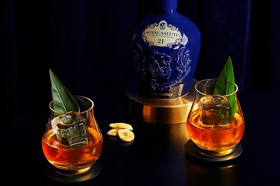 Royal Salute 21 Years là dòng rượu đầu tiên của thương hiệu