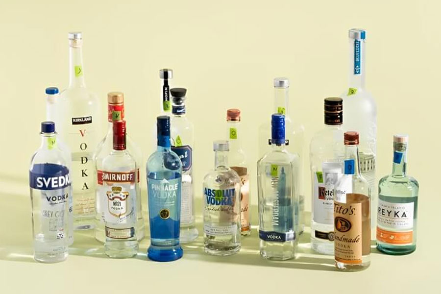 Calo trong Vodka chủ yếu đến từ cồn ethanol