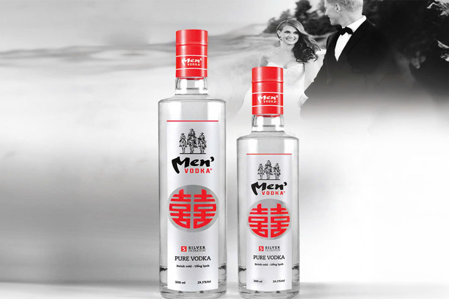 Vodka Men có thiết kế bao bì đơn giản nhưng mạnh mẽ