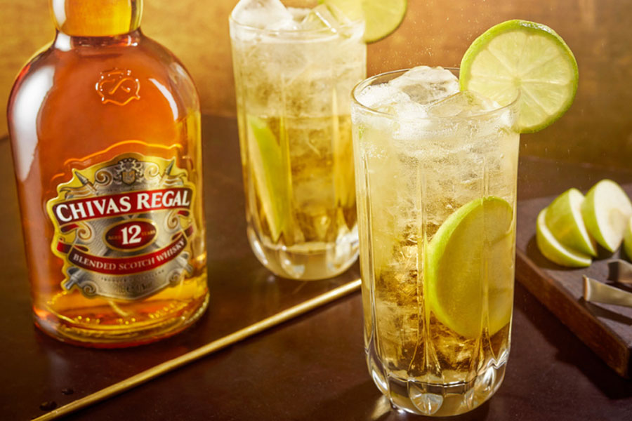 Whisky pha với ginger ale